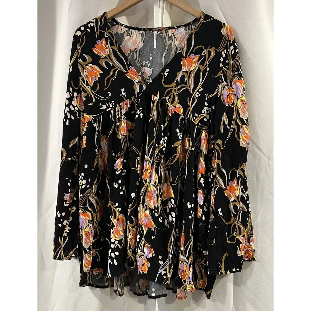 Free People‎ Bella Floral Print Onyx V Neck Flowy Bell Sleeve Oversized Tunic M